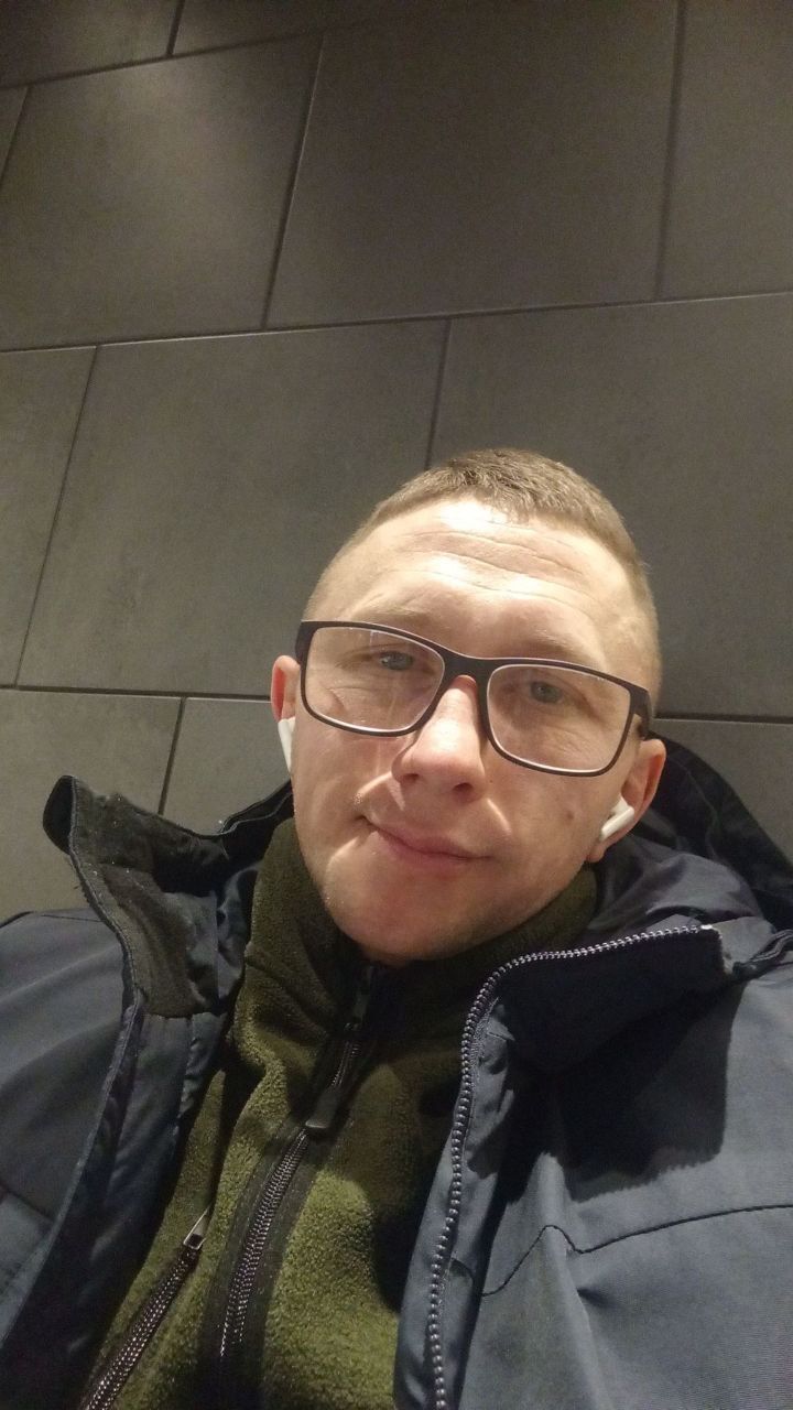  49150549  , 32 ,    