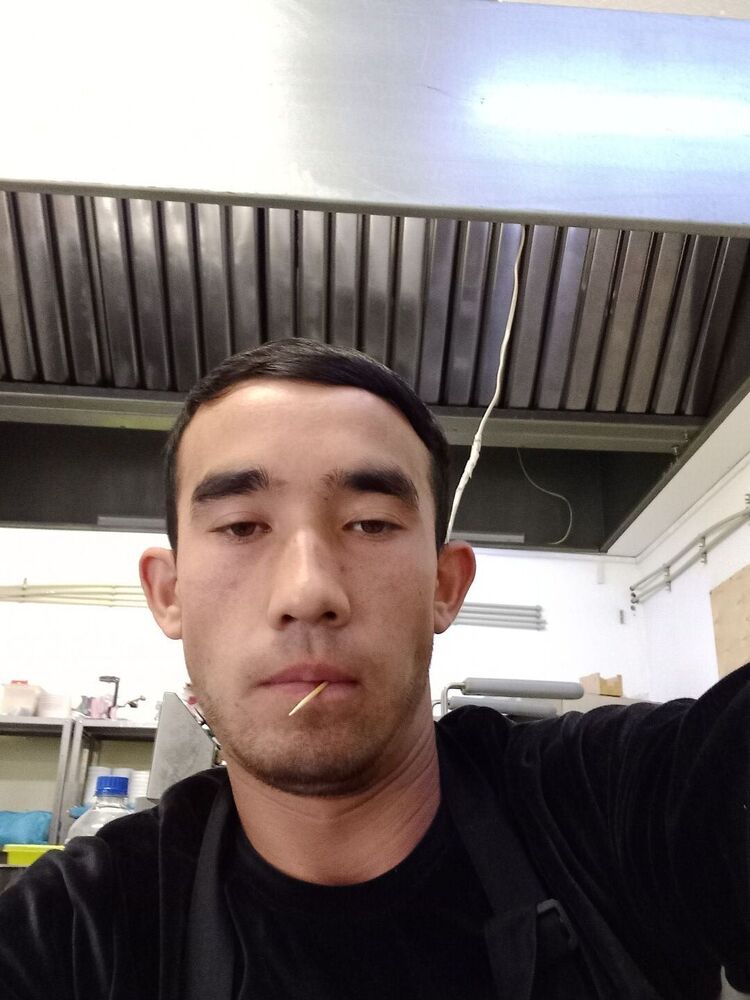   ,   Juratbek, 22 ,   ,   
