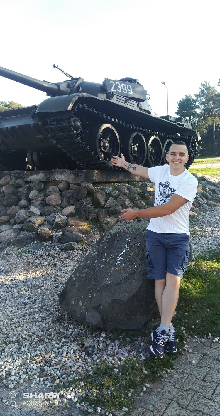  ,   Valeriy, 28 ,   ,   , 