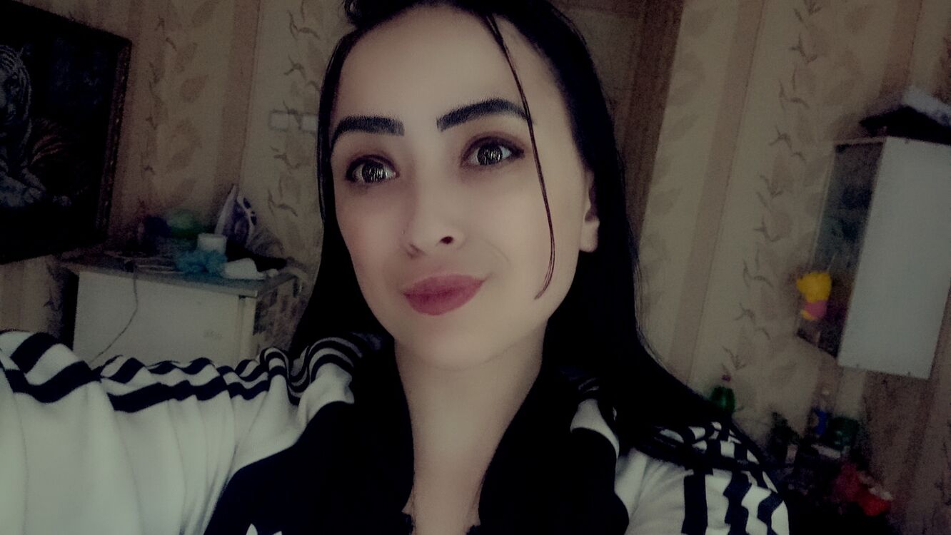  48923879  , 25 ,    