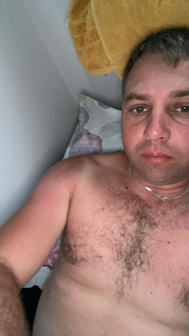  47204399  , 35 ,    