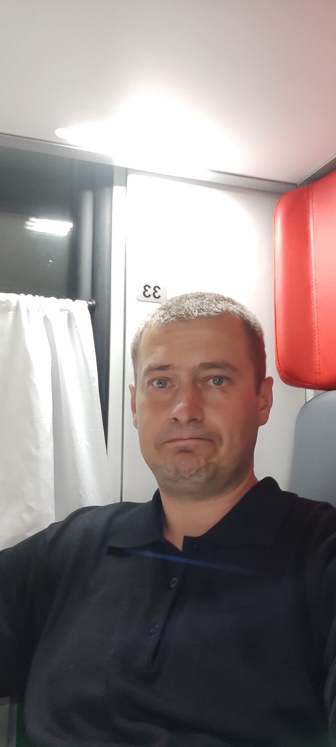  53084189  , 38 ,    