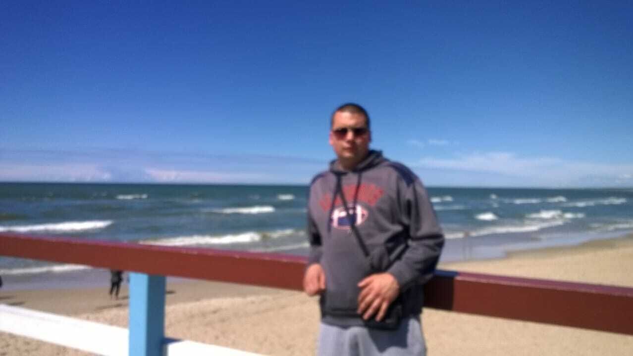  ,   Jevgenij, 38 ,   c 