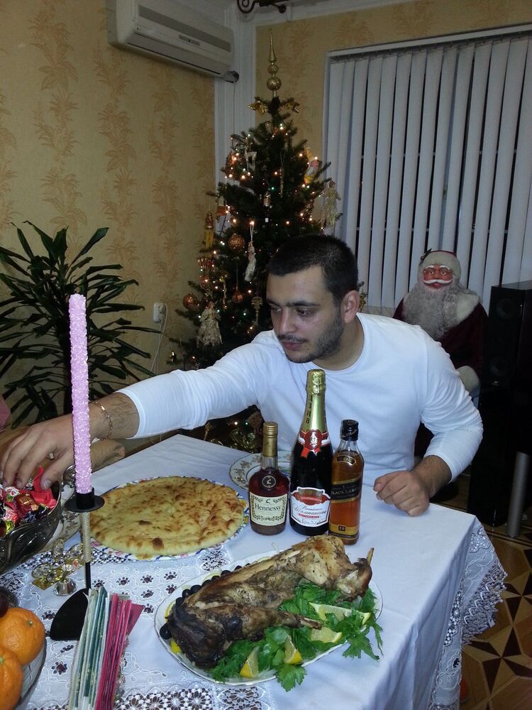  45040549  Rustam, 37 ,    