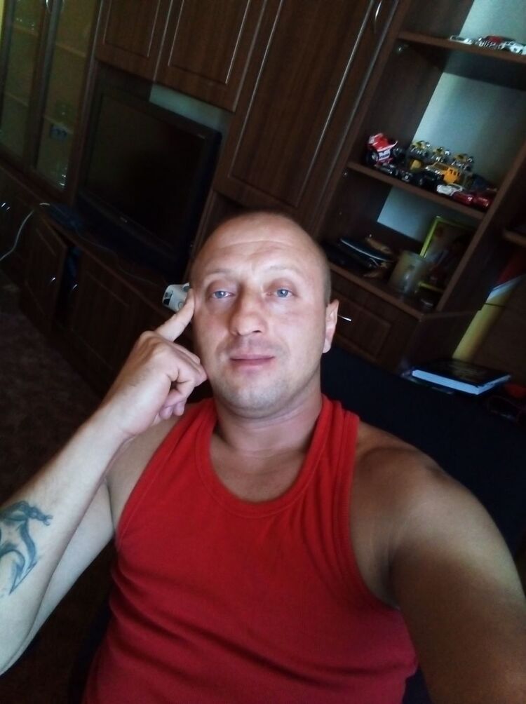  24285079  , 38 ,    