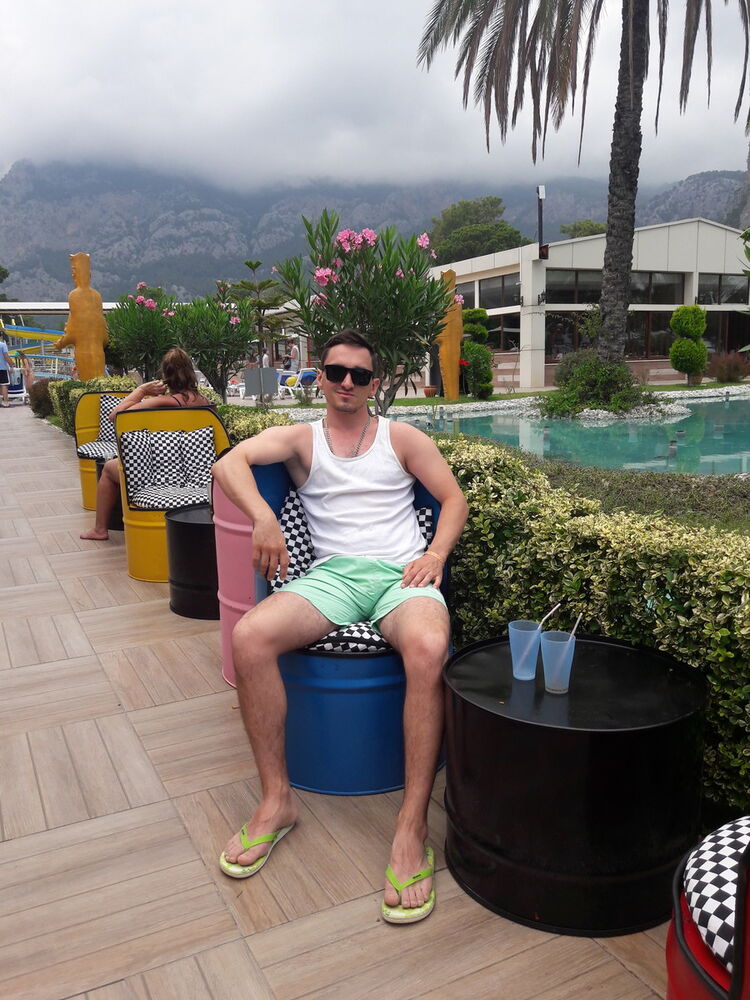 ���� 13057279 ������� ����, 35 ���, ���� ���������� � �����������