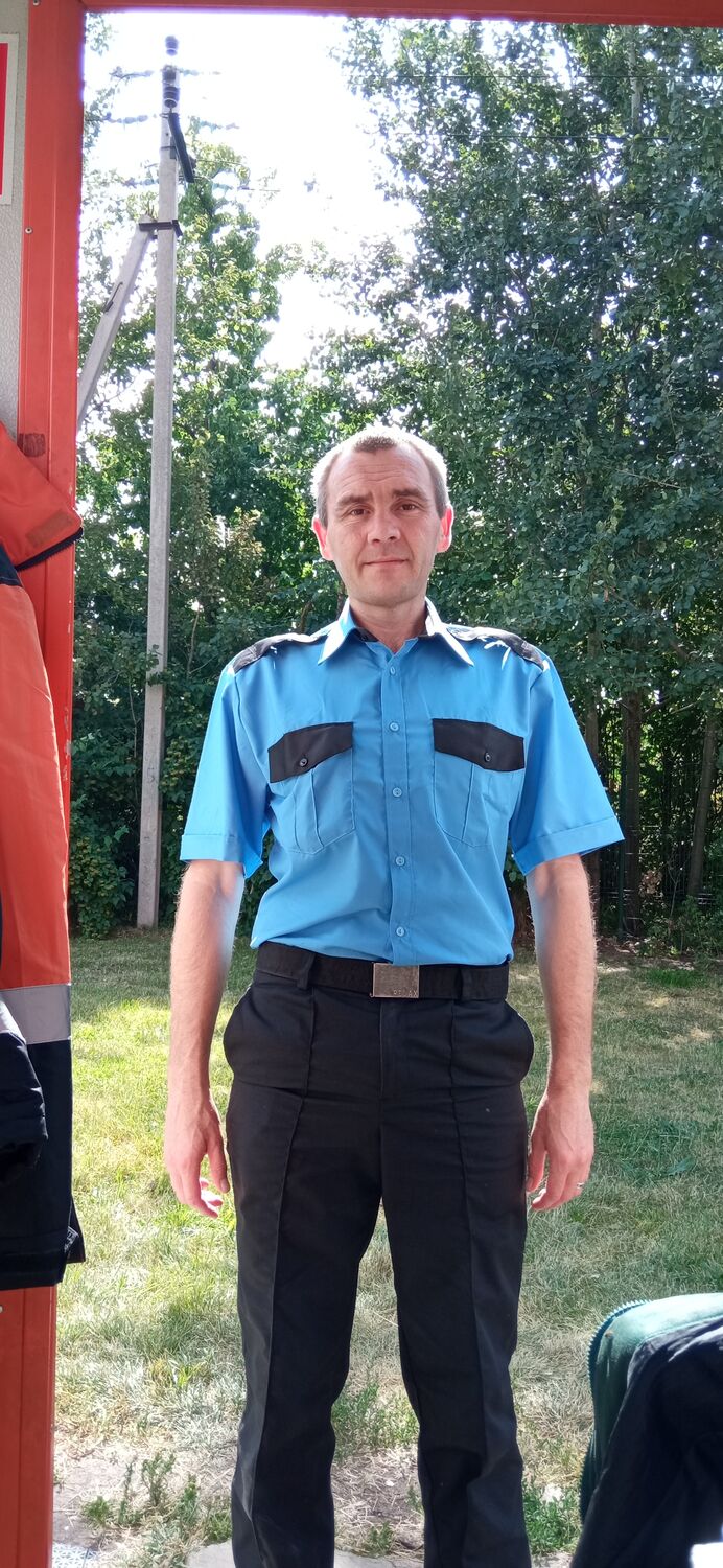  31787169  Pavel, 41 ,    