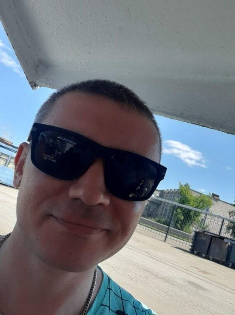  33527829  , 41 ,    