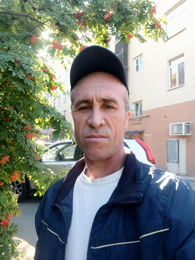  44946809  Akmal, 48 ,    