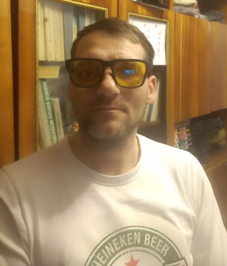  28415099  , 43 ,    --