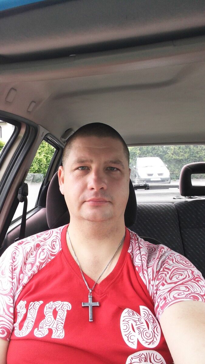  16830079  Grek, 41 ,    -