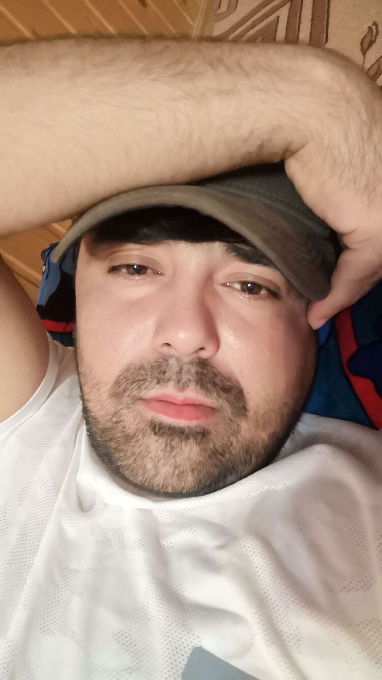  39051479  , 27 ,    