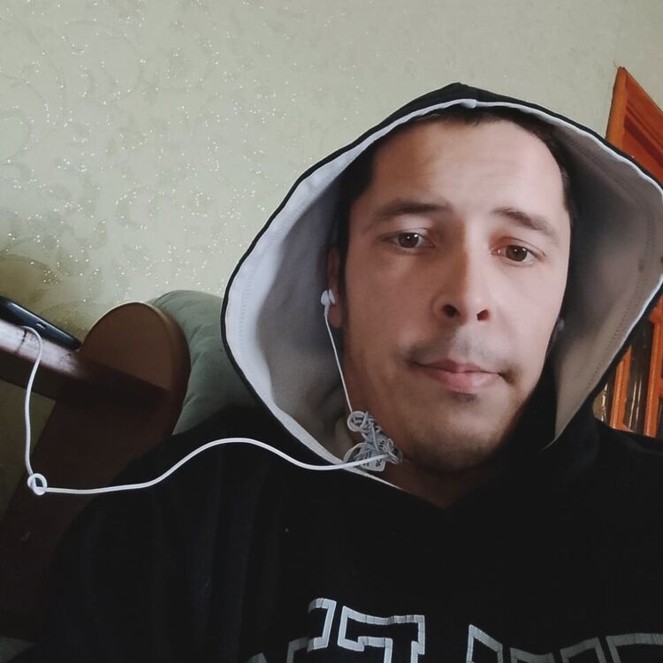  47076519  Aleksey, 31 ,     
