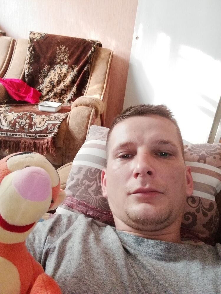  13586209  Glammyboy, 36 ,     