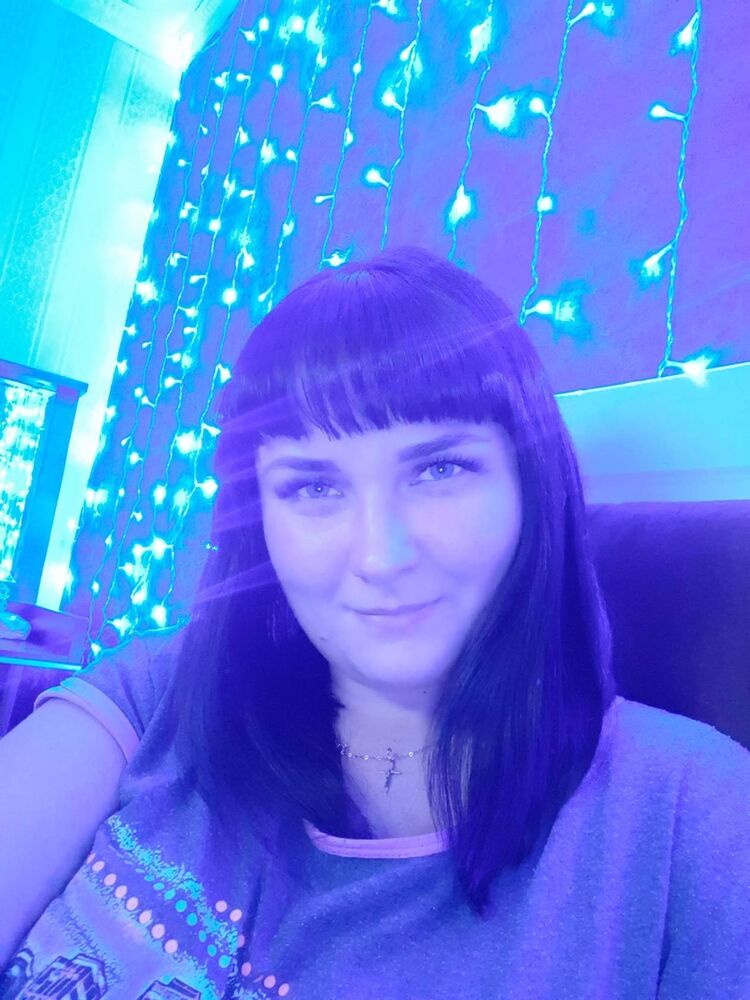 ,   Tania, 38 ,   ,   