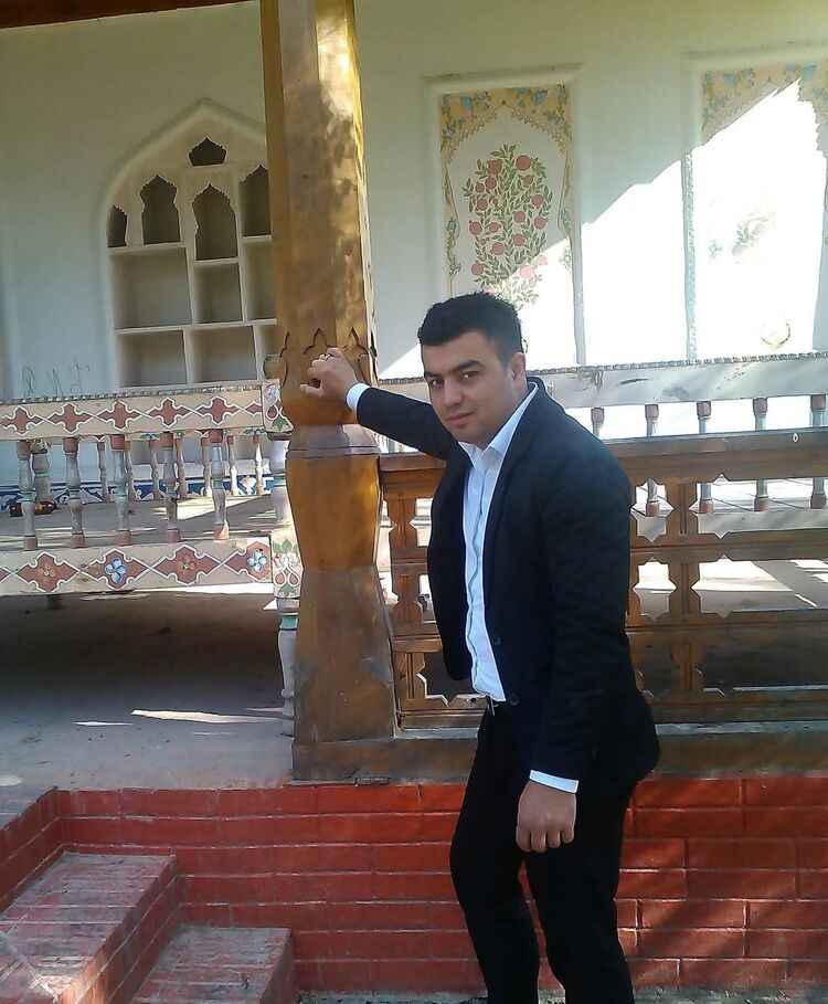  52859199  , 33 ,    -