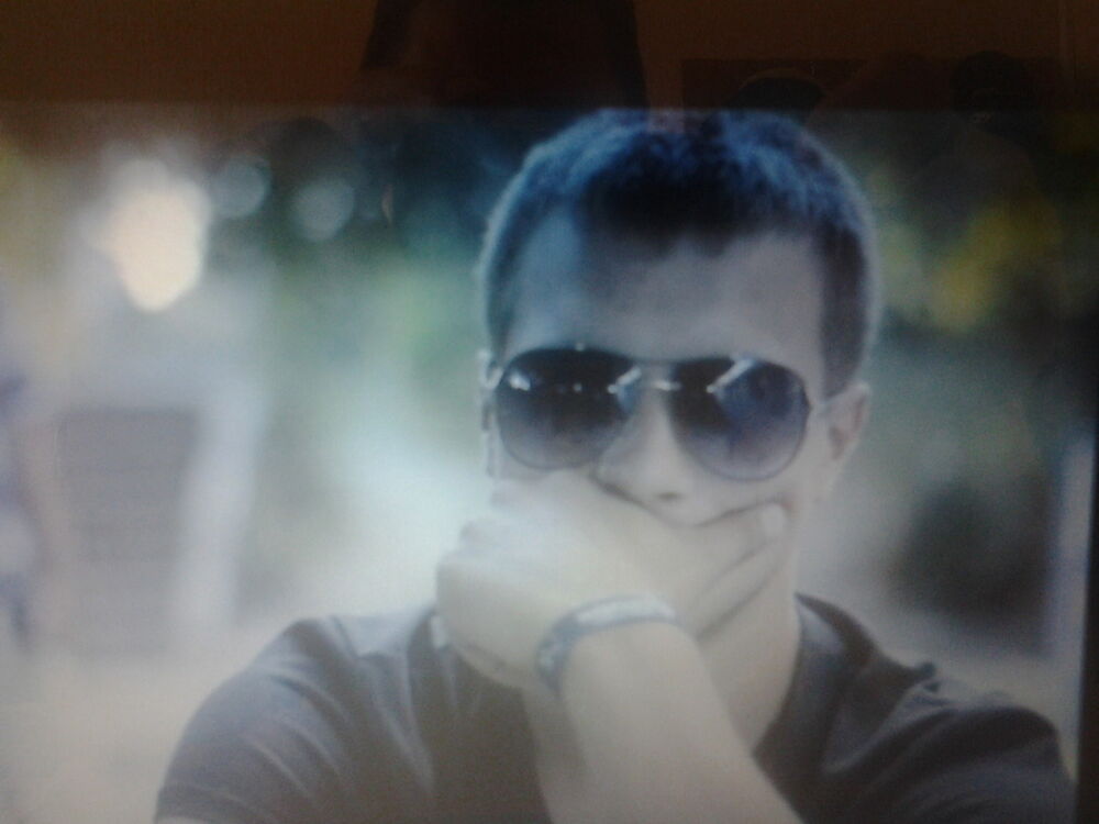  7805779  Aleks, 48 ,    