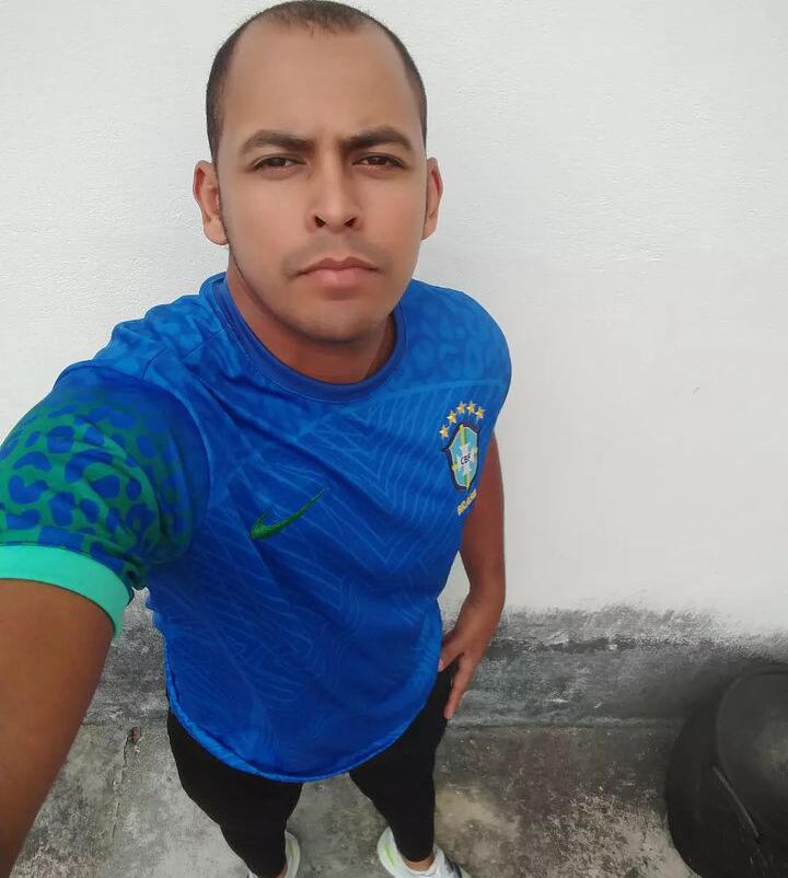  34351669  , 39 ,    