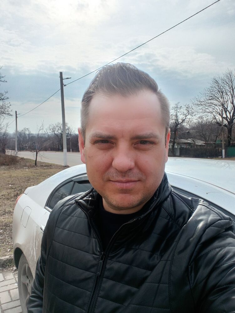  33199699  Tim, 41 ,    