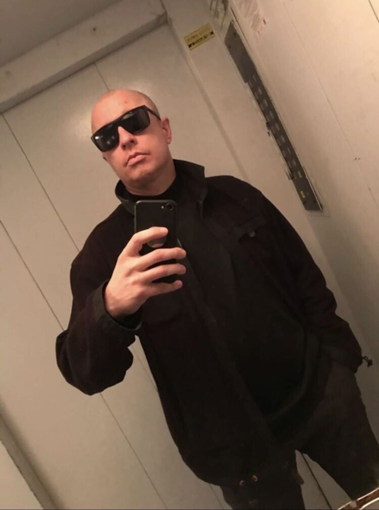  36216019  , 42 ,    