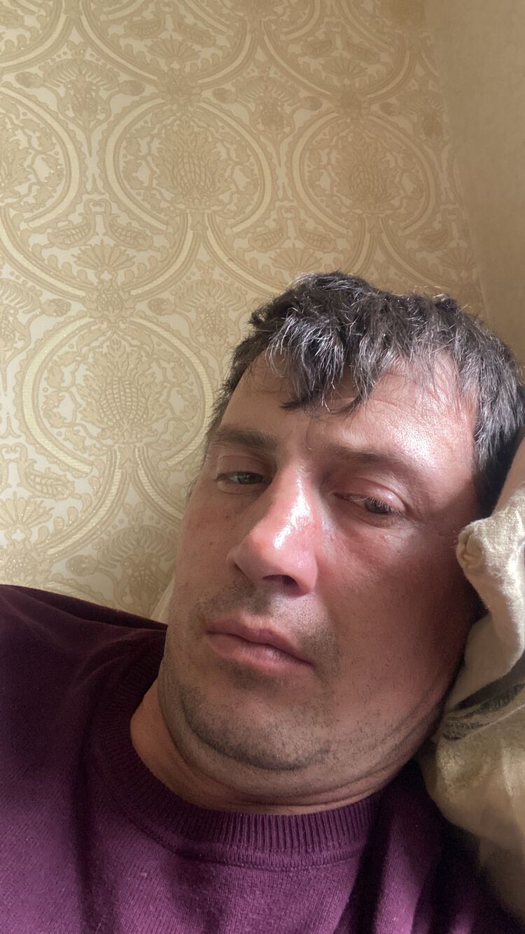  ,   Serghei, 32 ,   ,   , c 