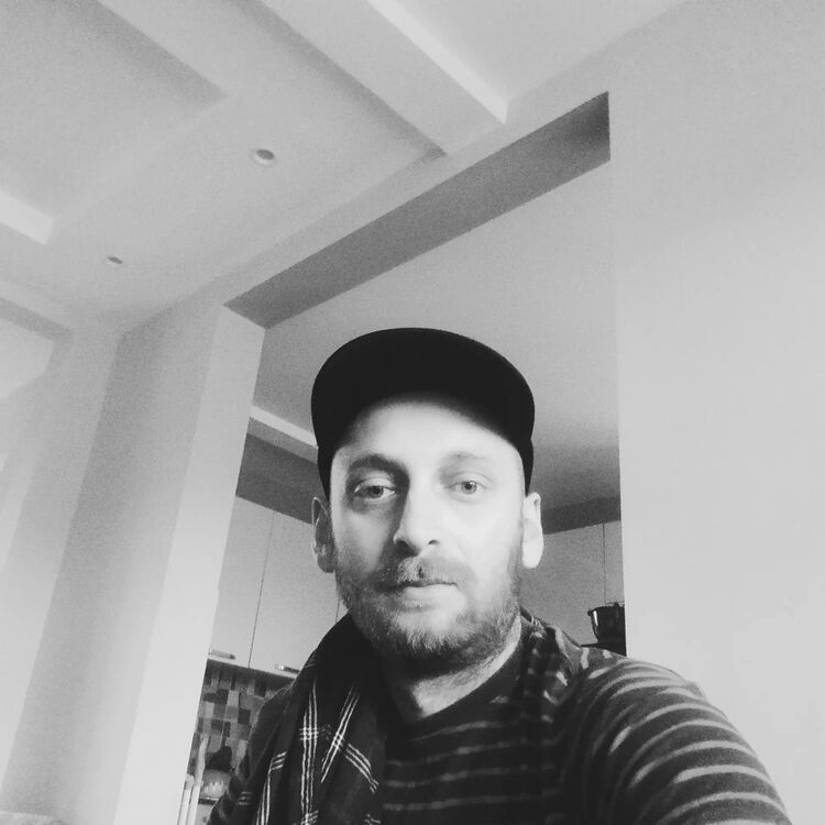  ,   Giga, 33 ,   ,   
