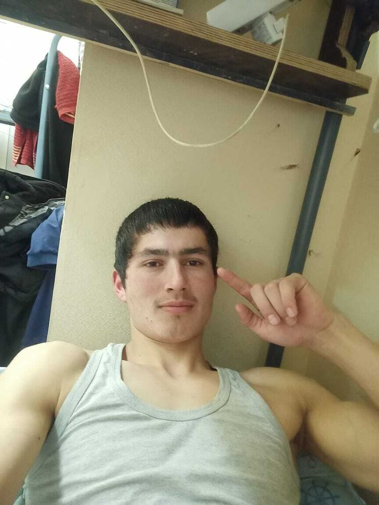  ,   Biloliddin, 24 ,   ,   
