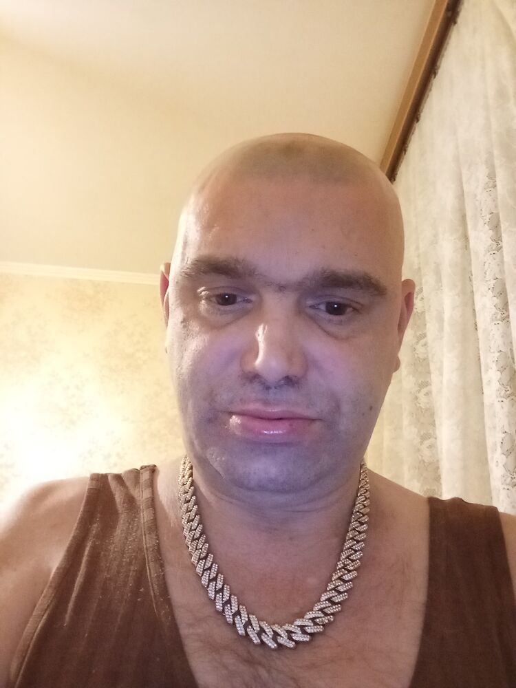  48586449  , 42 ,    -