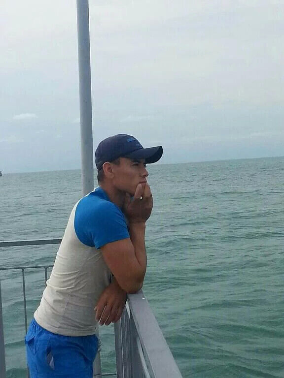  31814699  Timur, 36 ,    