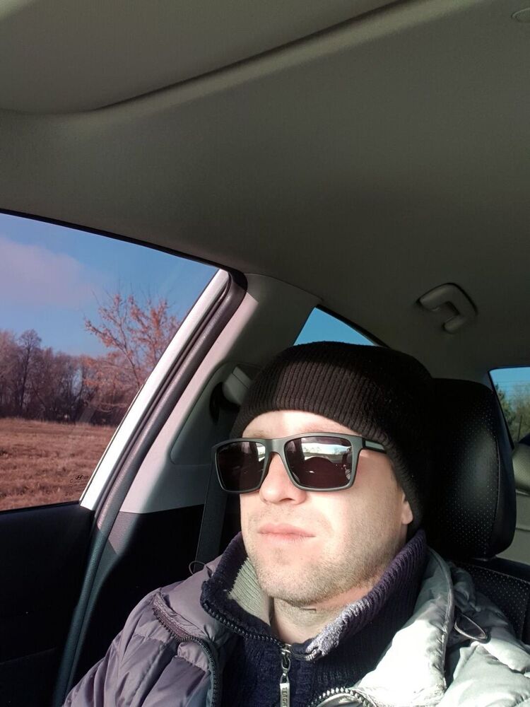  54445929  Vasily, 35 ,    