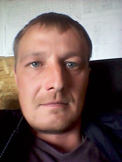  ,   Seriy, 43 ,   