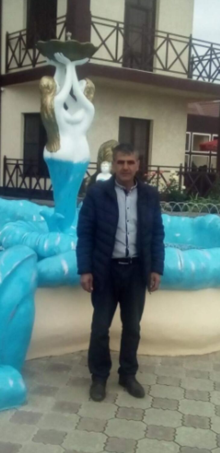  39874699  Alim, 53 ,    