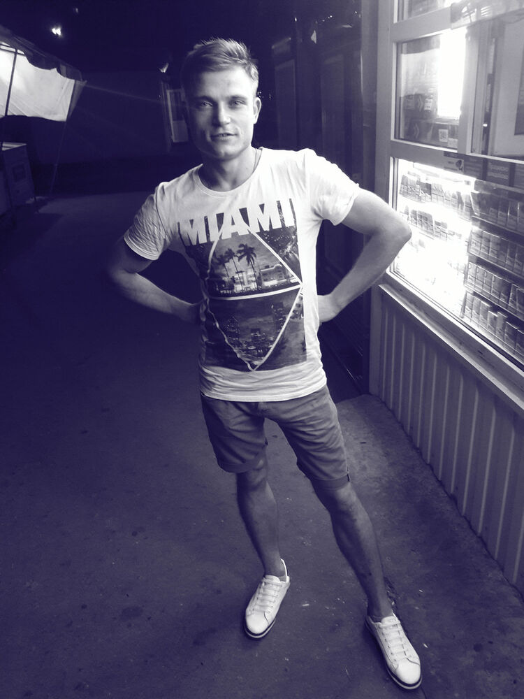  12730039  Ruslan, 33 ,    