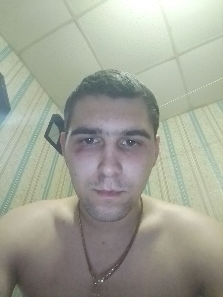  22219299  , 28 ,    