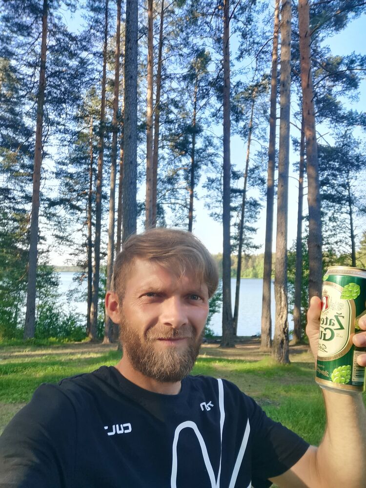  37726569  , 35 ,    -