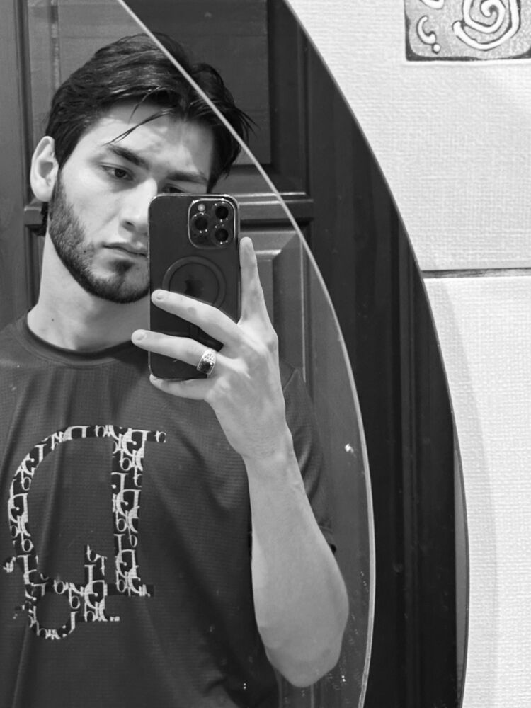  52916969  Ibragim, 21 ,    