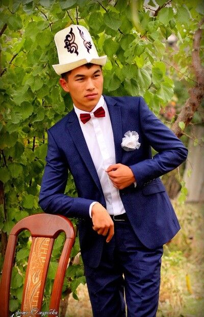  -,   Sultan, 34 ,   