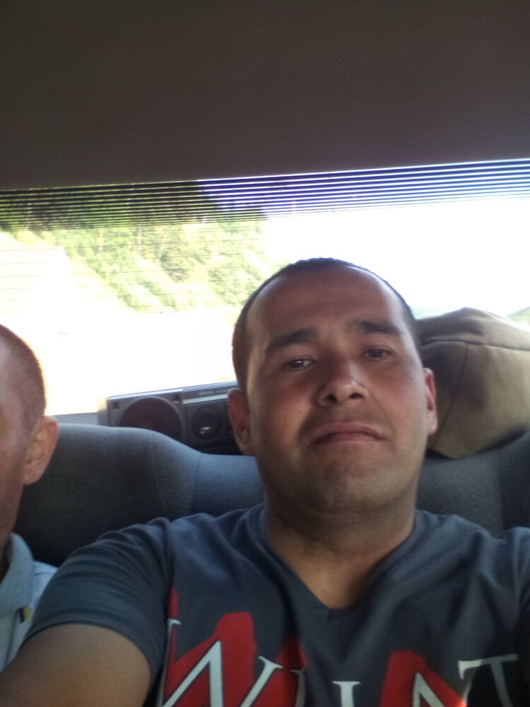  10292899  Temur, 38 ,    