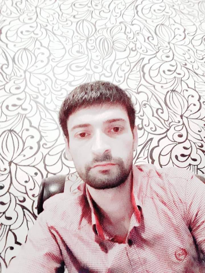  31445289  Armen, 30 ,    