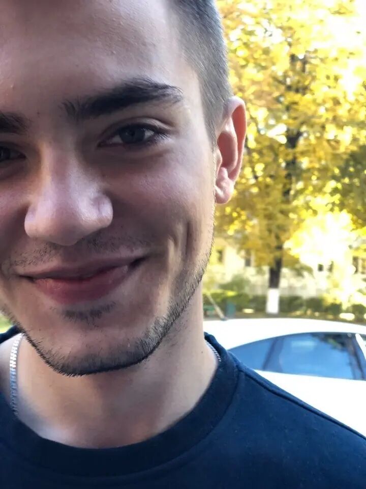  ,   Maxim, 25 ,   ,   