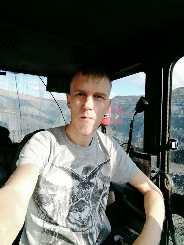 46317069  , 36 ,    