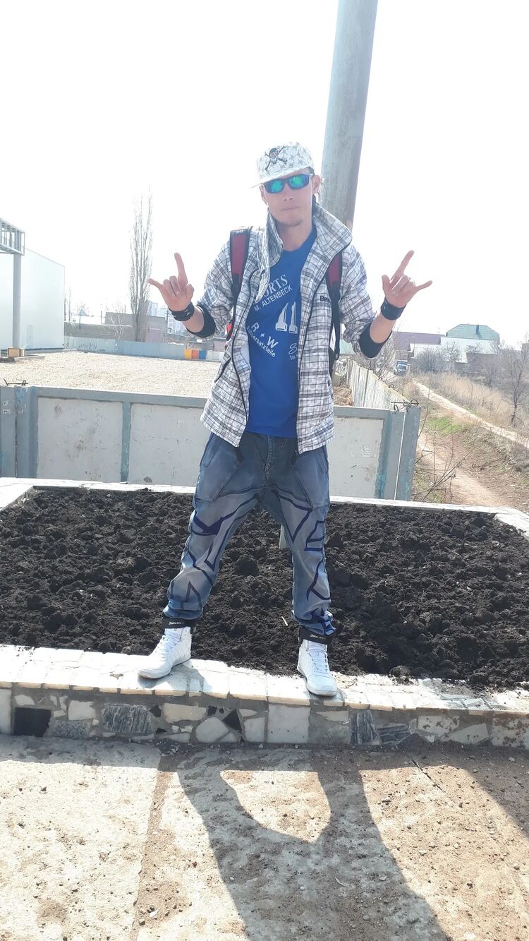  34982839   Erassi, 39 ,    