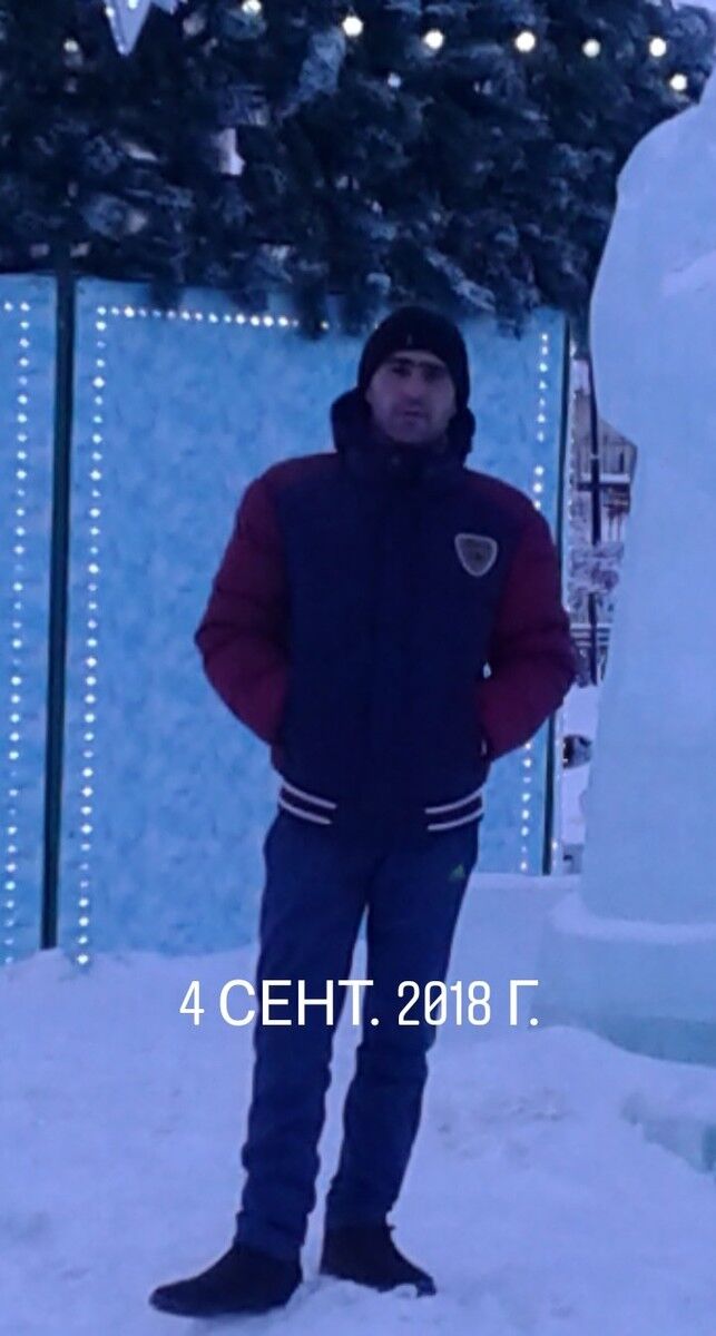  ,   Gagik, 35 ,   ,   , c 