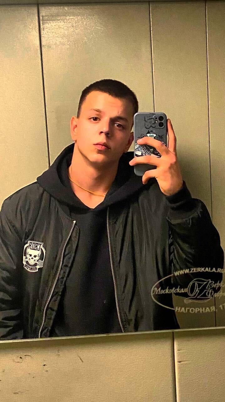  29886799  Kirill, 21 ,    