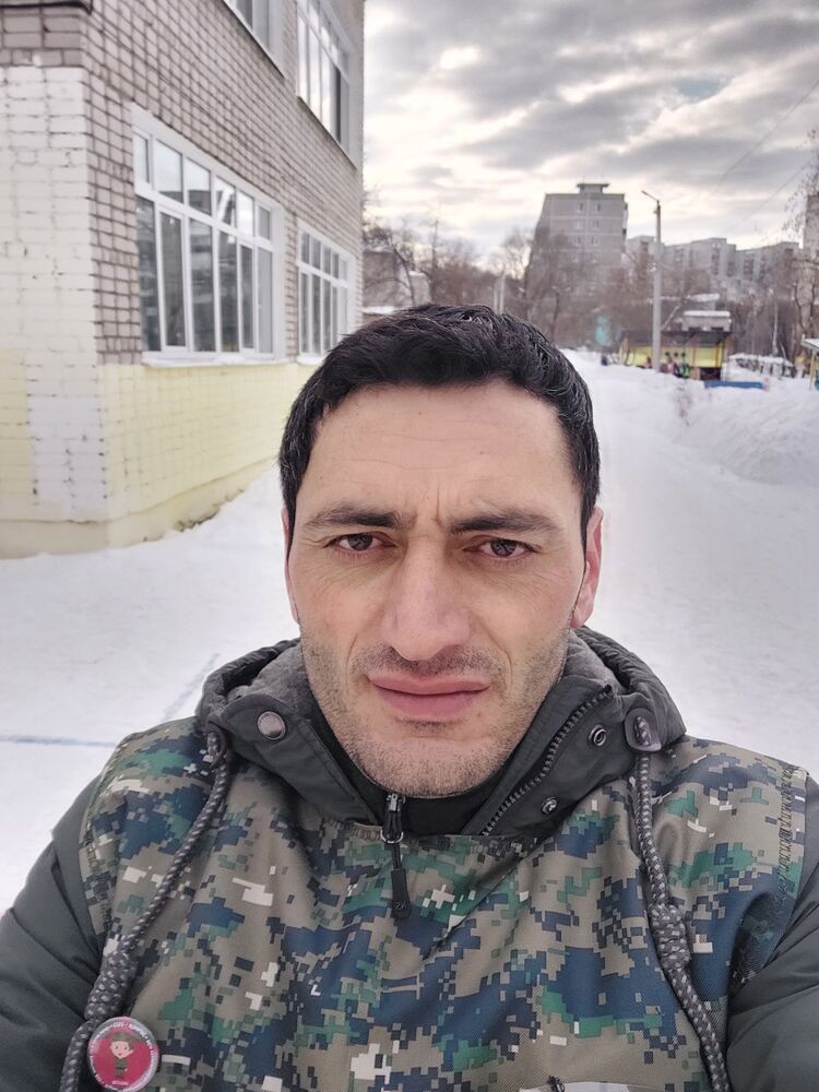  ,   Ashot, 41 ,   ,   