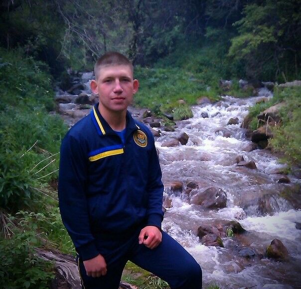  6381689  Alexandr, 32 ,    