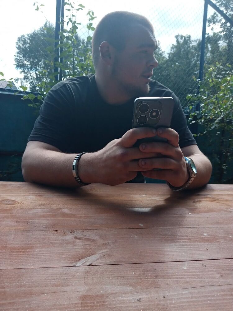  46283089  Vyacheslav, 21 ,    