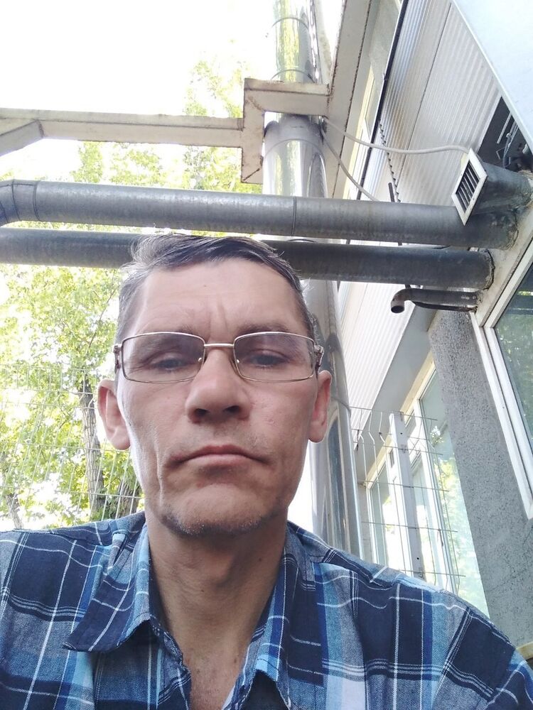  9457739  Artem, 50 ,    