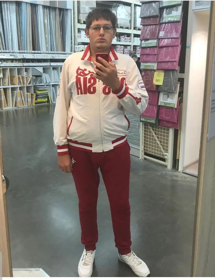  40103099  Andrey, 28 ,    