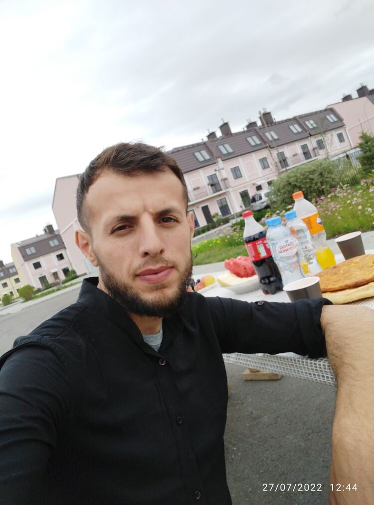  28722779  , 31 ,    -